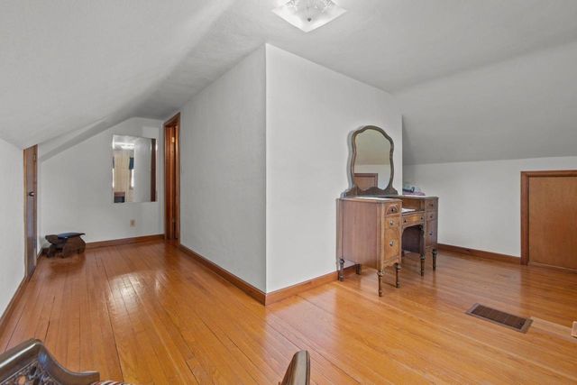 W9789 RIVER BANK ROAD, Clintonville, WI 54929