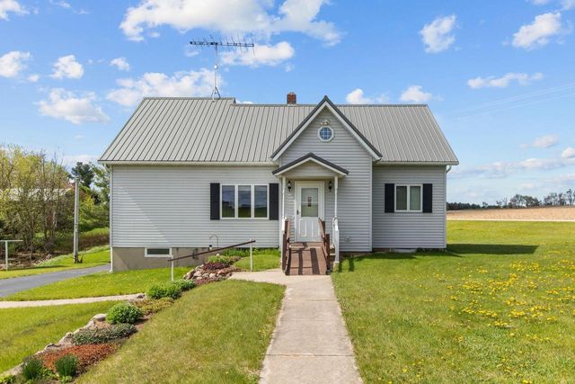 W9789 RIVER BANK ROAD, Clintonville, WI 54929