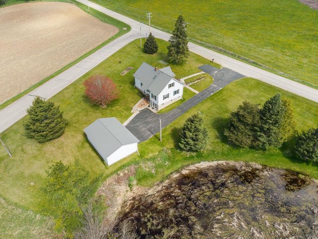 W9789 RIVER BANK ROAD, Clintonville, WI 54929