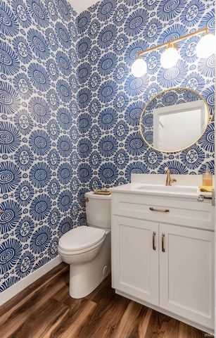 31 Jefferson Ave Ste 102, Evansville, IN 47713