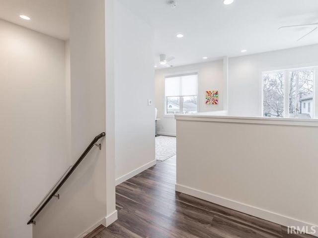 31 Jefferson Ave Ste 102, Evansville, IN 47713