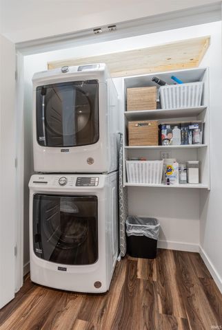 31 Jefferson Ave Ste 102, Evansville, IN 47713