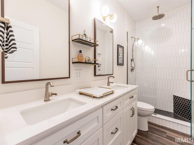 31 Jefferson Ave Ste 102, Evansville, IN 47713