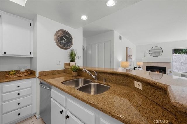 26622 Merienda 4, Laguna Hills, CA 92656