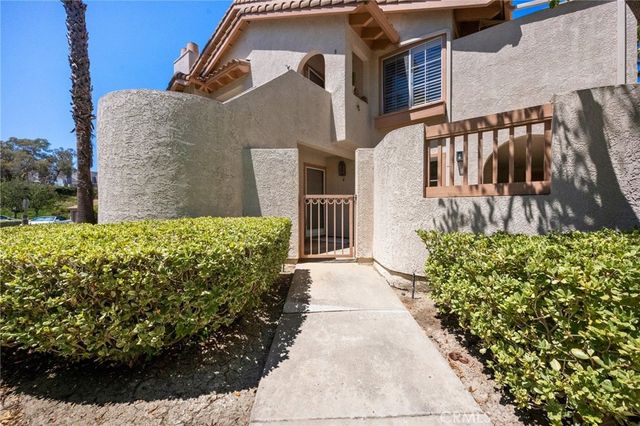 26622 Merienda 4, Laguna Hills, CA 92656