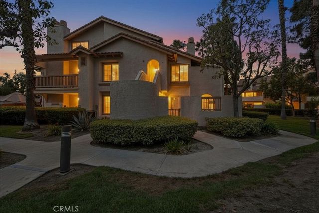 26622 Merienda 4, Laguna Hills, CA 92656