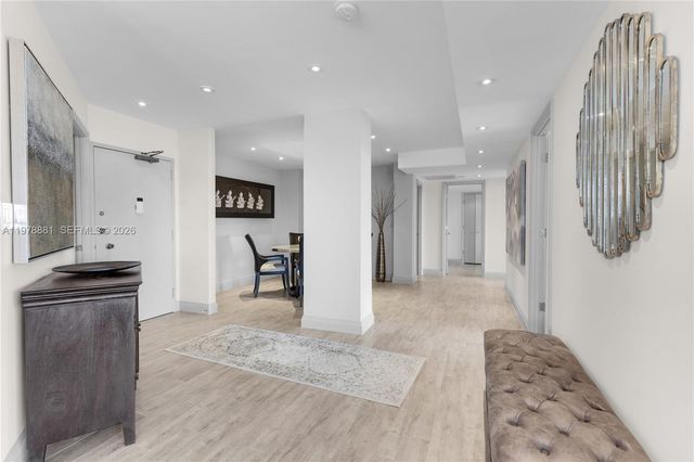 1980 S Ocean Dr 16Q, Hallandale Beach, FL 33009