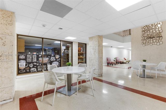 1980 S Ocean Dr 16Q, Hallandale Beach, FL 33009