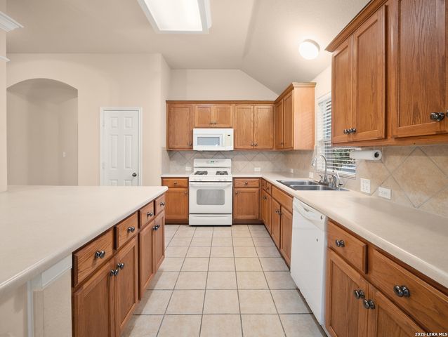 26710 Trinity Hill, San Antonio, TX 78261