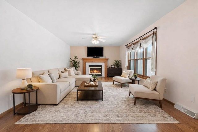 2640 SOMAN COURT, Green Bay, WI 54311