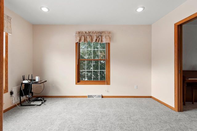 2640 SOMAN COURT, Green Bay, WI 54311
