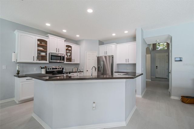 1112 LAVAUR COURT, Kissimmee, FL 34759