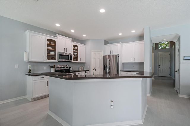 1112 LAVAUR COURT, Kissimmee, FL 34759