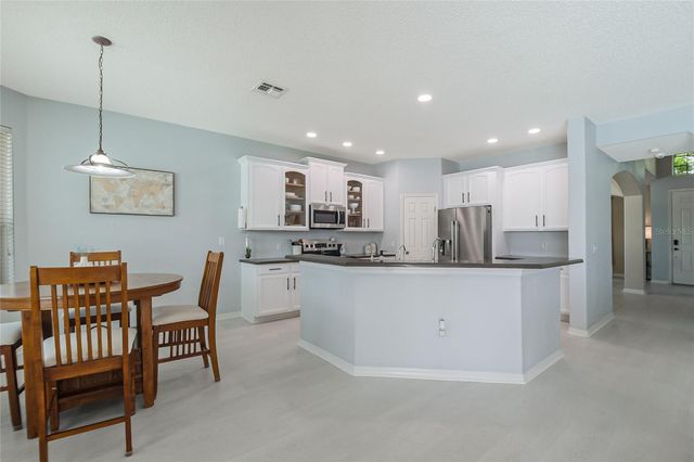 1112 LAVAUR COURT, Kissimmee, FL 34759