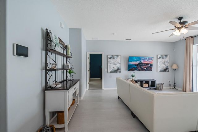 1112 LAVAUR COURT, Kissimmee, FL 34759