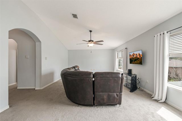 1112 LAVAUR COURT, Kissimmee, FL 34759