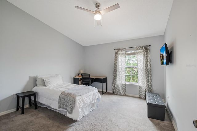 1112 LAVAUR COURT, Kissimmee, FL 34759