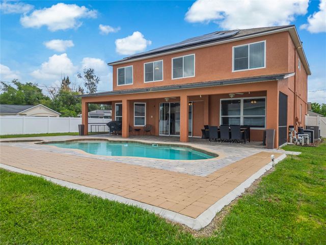 1112 LAVAUR COURT, Kissimmee, FL 34759