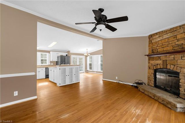 2631 Price Grange Road, Eden, NC 27288