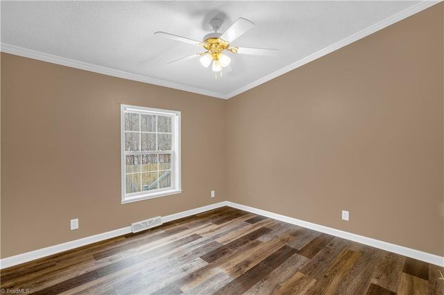 2631 Price Grange Road, Eden, NC 27288