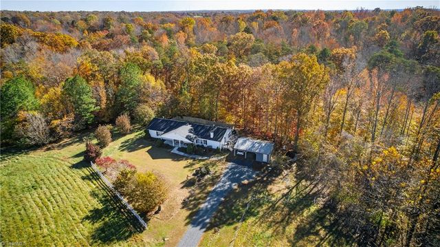 2631 Price Grange Road, Eden, NC 27288