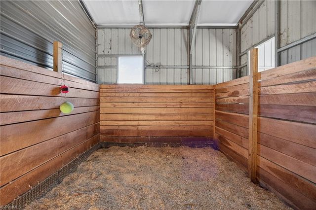 2631 Price Grange Road, Eden, NC 27288