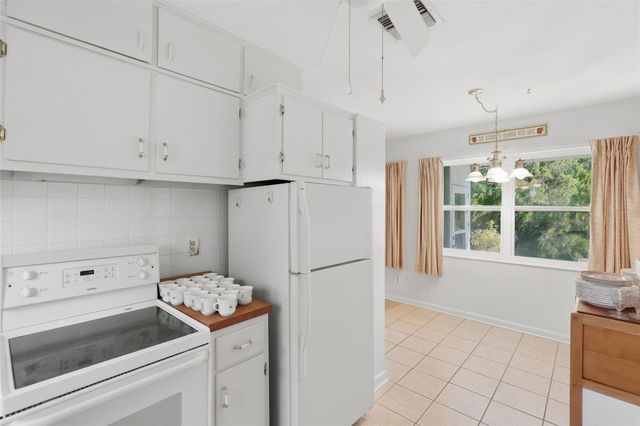 5375 49TH AVENUE N, St Petersburg, FL 33709