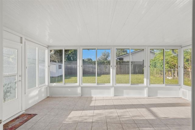 5375 49TH AVENUE N, St Petersburg, FL 33709