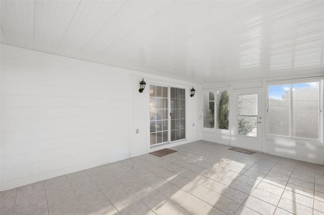 5375 49TH AVENUE N, St Petersburg, FL 33709