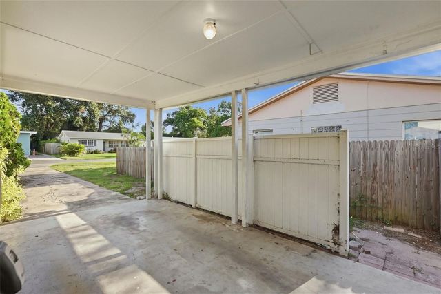 5375 49TH AVENUE N, St Petersburg, FL 33709