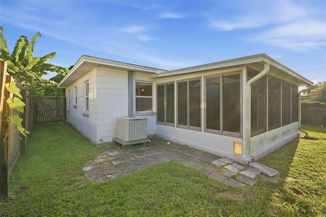 5375 49TH AVENUE N, St Petersburg, FL 33709