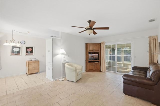 5375 49TH AVENUE N, St Petersburg, FL 33709