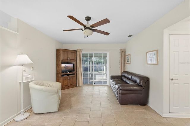 5375 49TH AVENUE N, St Petersburg, FL 33709
