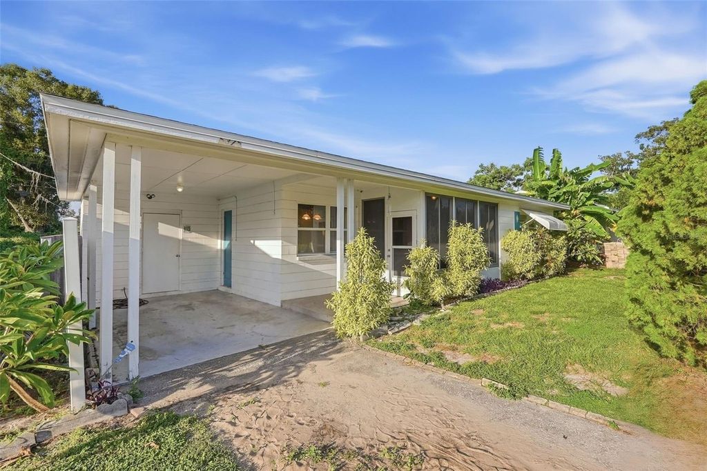 5375 49TH AVENUE N, St Petersburg, FL 33709