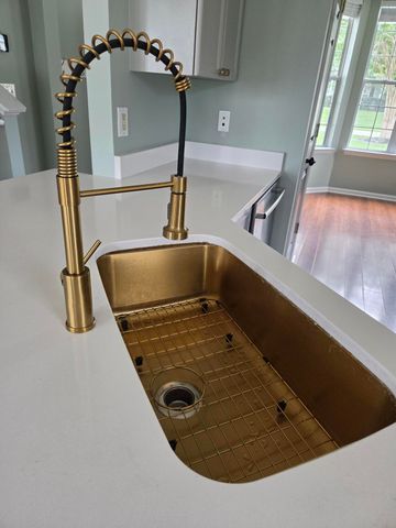 7200 Wistling Godwit Way, Hanahan, SC 29410