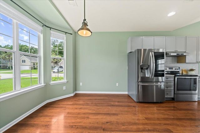 7200 Wistling Godwit Way, Hanahan, SC 29410