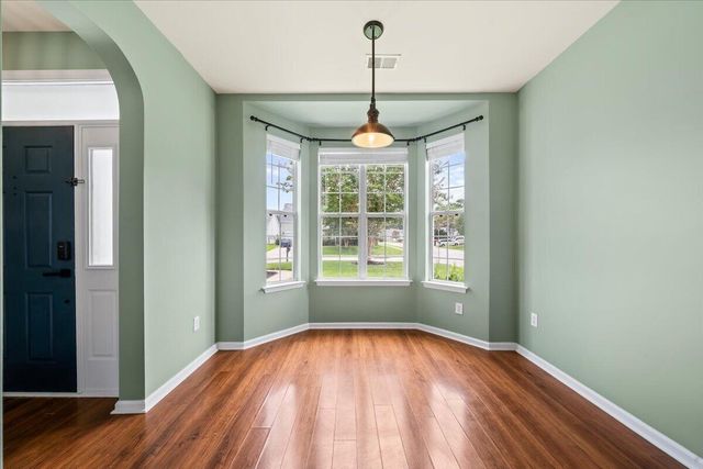 7200 Wistling Godwit Way, Hanahan, SC 29410