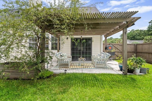 7200 Wistling Godwit Way, Hanahan, SC 29410