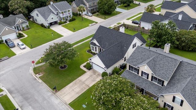 7200 Wistling Godwit Way, Hanahan, SC 29410
