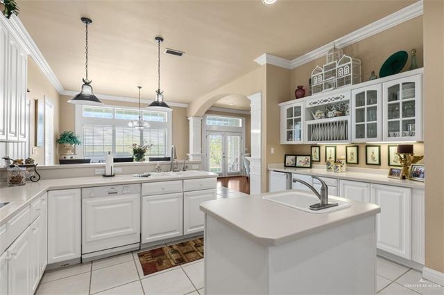 3422 Pebble Beach Drive, Harlingen, TX 78550