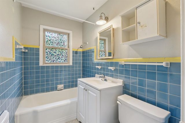 2344 W Britton Road, The Village, OK 73120