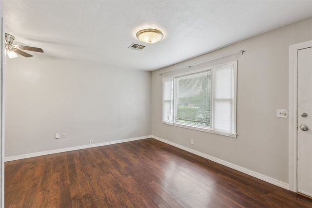 2344 W Britton Road, The Village, OK 73120
