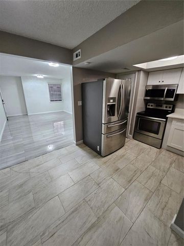 2787 L B MCLEOD ROAD 2787A, Orlando, FL 32805