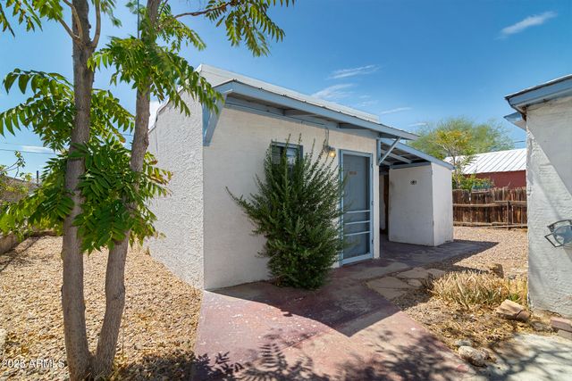 313 W Palma Street, Superior, AZ 85173