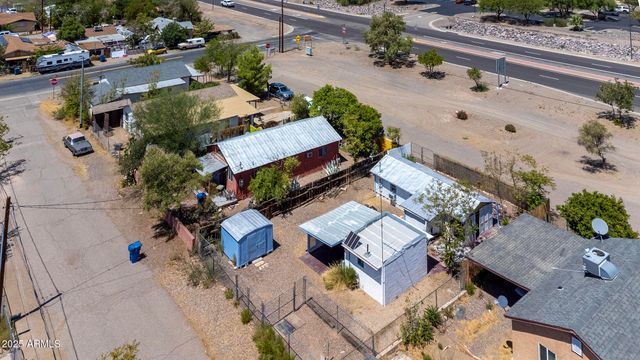 313 W Palma Street, Superior, AZ 85173