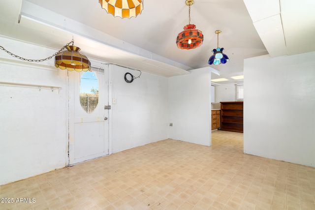 313 W Palma Street, Superior, AZ 85173