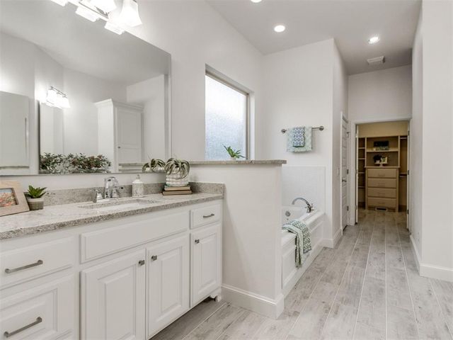 4917 Fremont Bridge Court, Edmond, OK 73034