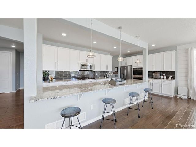 10216 Isle St, Parker, CO 80134