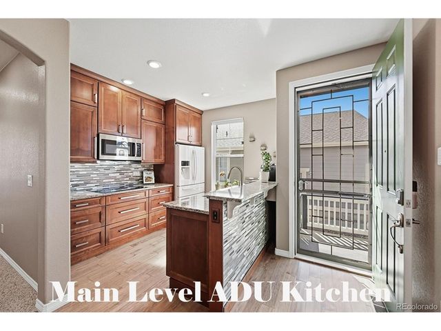 10216 Isle St, Parker, CO 80134