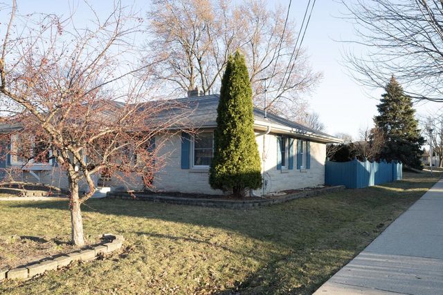 3793 S Massachusetts AVENUE, Milwaukee, WI 53220